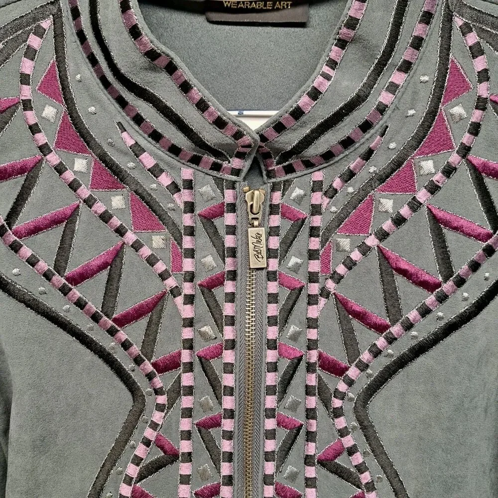 BOB MACKIE Wearable Art Gray Embroidered Full Zip Jacket Top Women's Sz 1X - Picture 3 of 9